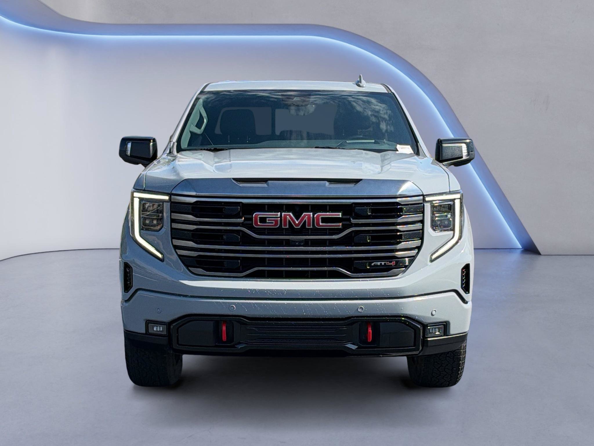 Used 2024 GMC Sierra 1500 AT4 w/ Technology Package AWD/4WD image 2