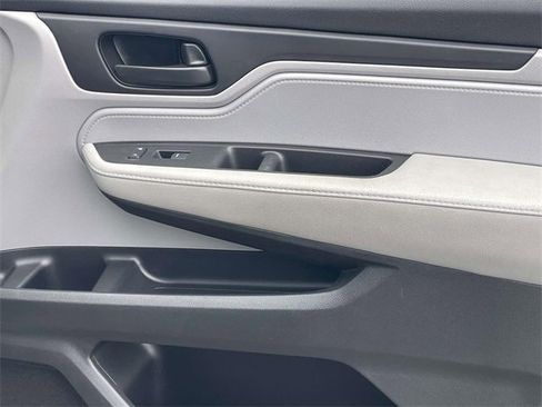 Used 2019 Honda Odyssey EX-L image 18