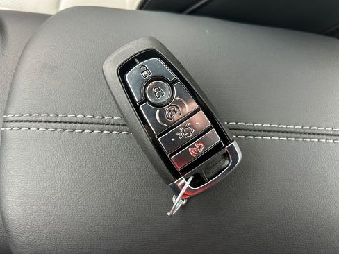 New 2025 Ford Mustang Premium image 34