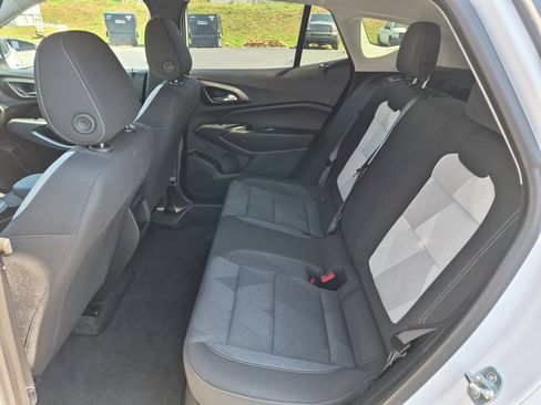 Certified 2024 Chevrolet Trax LS w/ LS Convenience Package FWD image 24