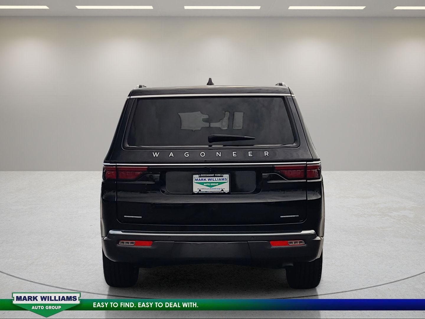 Used 2022 Jeep Wagoneer Series II AWD/4WD image 15