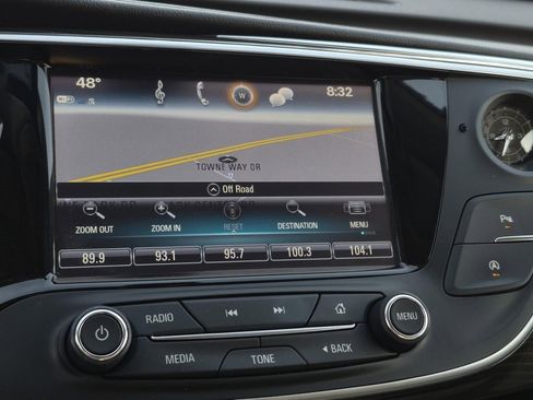 Certified 2019 Buick Envision Essence image 27