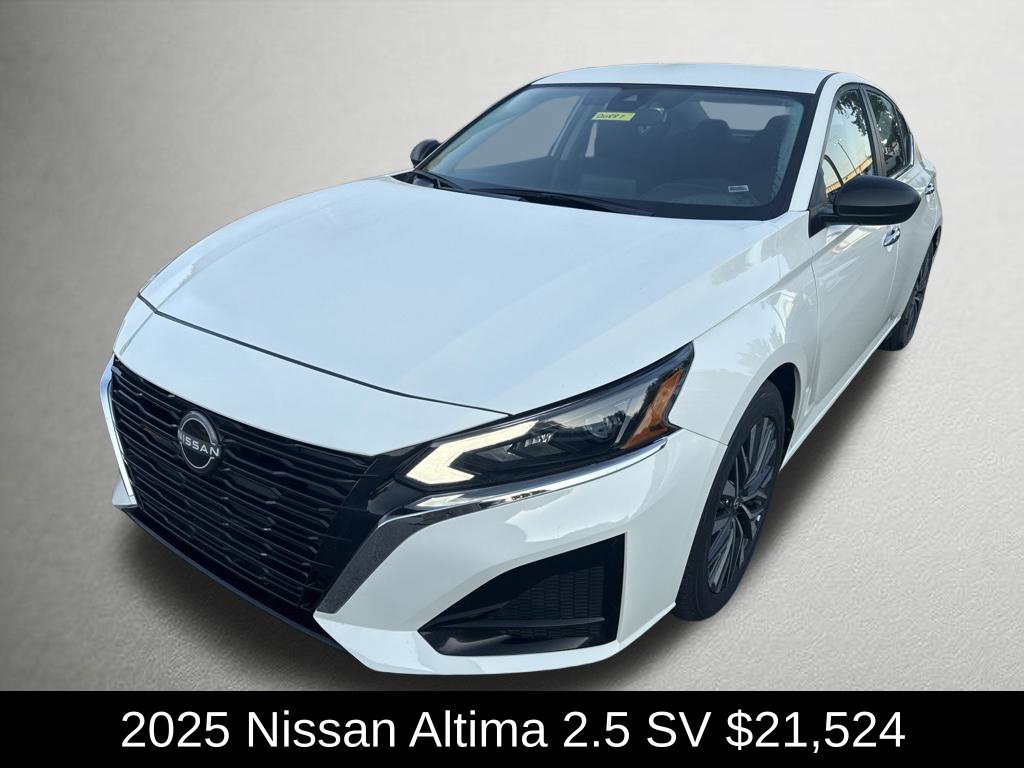 Used 2025 Nissan Altima 2.5 SV FWD image 7