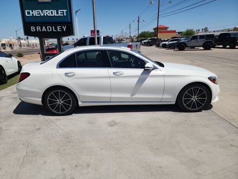 Used 2020 Mercedes-Benz C 300 Sedan image 3