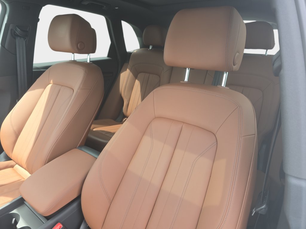 Certified 2023 Audi Q5 Premium w/ Convenience Package AWD/4WD image 19