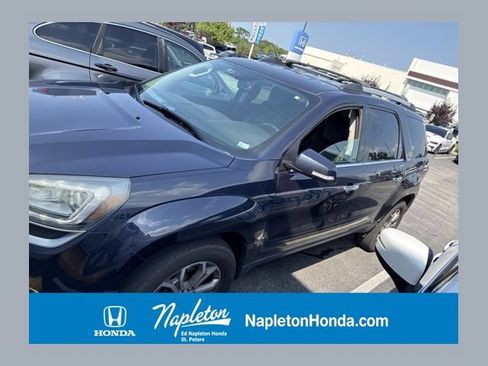 Used 2016 GMC Acadia SLT AWD/4WD image 1