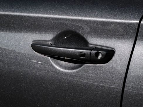 Used 2018 Hyundai Elantra GT w/ Tech Package 03 image 41