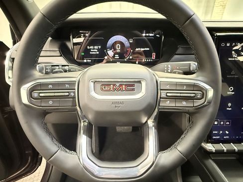 New 2026 GMC Acadia Elevation w/ LPO, Floor Liner Package FWD image 29