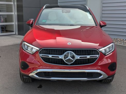 New 2026 Mercedes-Benz GLC 350e 4MATIC image 9