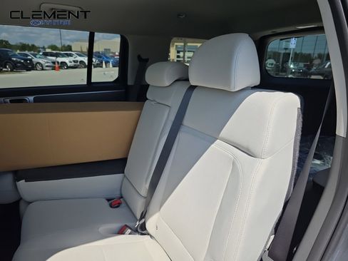 New 2026 Hyundai Santa Fe SE image 28