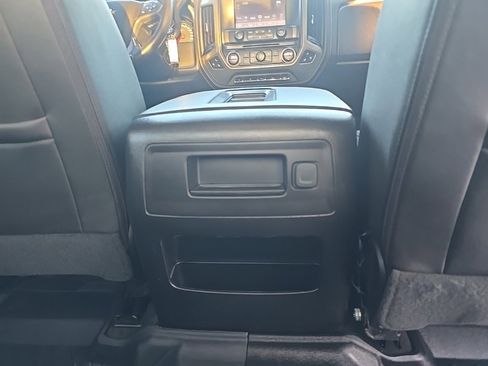 Used 2018 Chevrolet Silverado 1500 High Country image 23