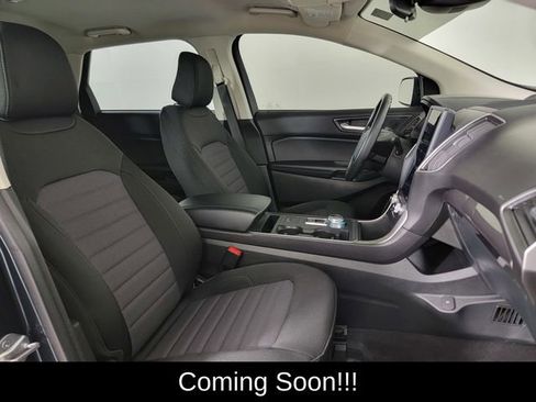 Used 2023 Ford Edge SE w/ Black Appearance Package image 17