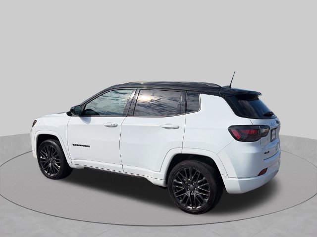 Used 2022 Jeep Compass High Altitude AWD/4WD image 4