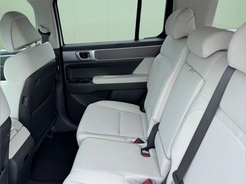 New 2026 Hyundai Santa Fe SE AWD/4WD image 10