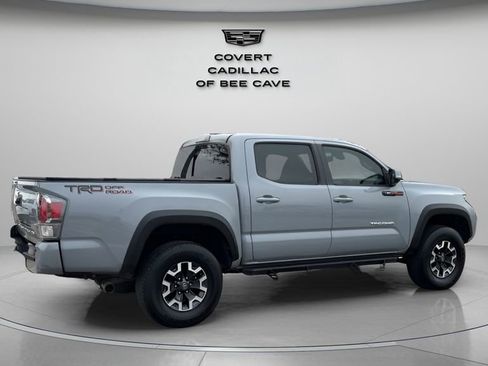 Used 2020 Toyota Tacoma TRD Off-Road image 9