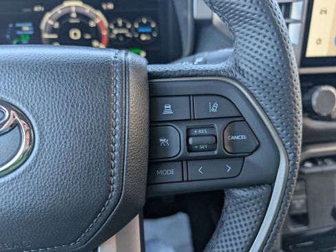 New 2026 Toyota Tundra Limited AWD/4WD image 23
