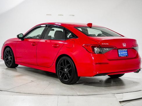 Used 2023 Honda Civic Sport image 5