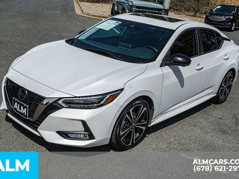 Used 2023 Nissan Sentra SR w/ SR Premium Package image 18