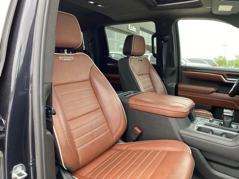 Used 2023 GMC Sierra 1500 Denali Ultimate image 28