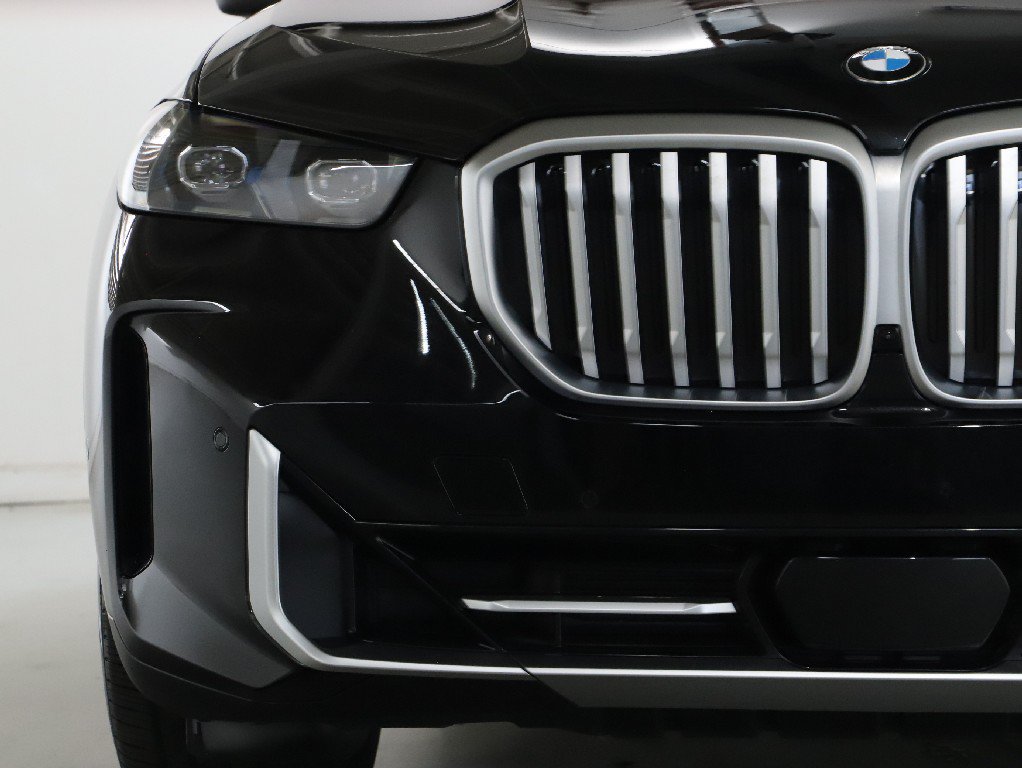 Used 2026 BMW X5 xDrive40i AWD/4WD image 7