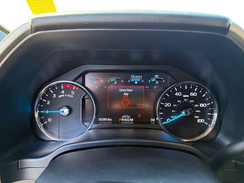 Used 2021 Ford F350 Lariat image 11