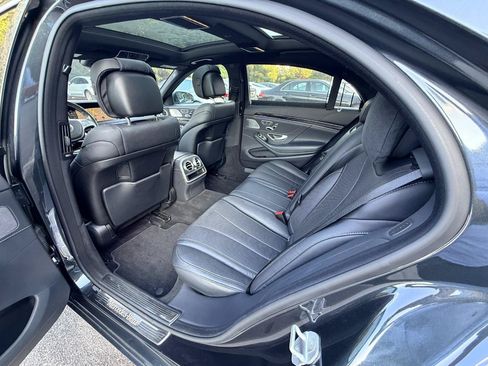 Used 2016 Mercedes-Benz S 550 4MATIC Sedan image 10