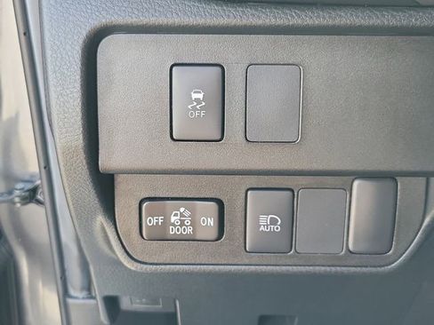 Used 2022 Toyota Tacoma SR5 w/ Technology Package RWD image 24