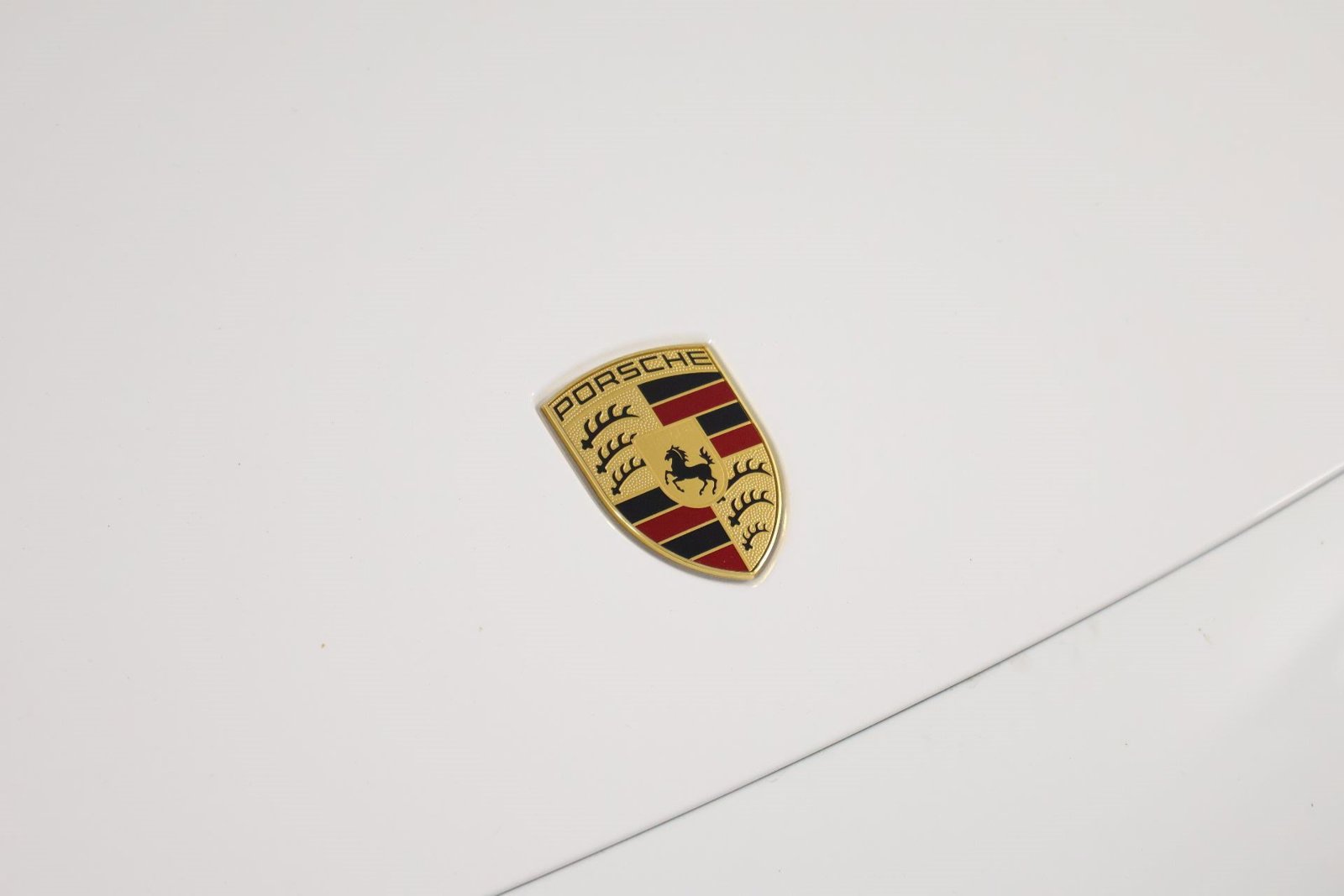 Certified 2022 Porsche Cayenne Platinum Edition AWD/4WD image 29