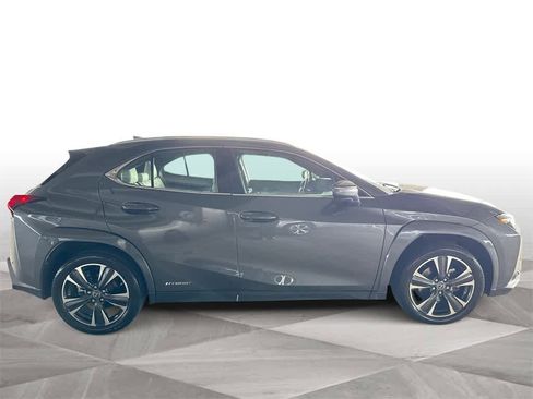 Used 2022 Lexus UX 250h w/ Premium Package image 9