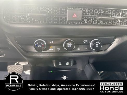 Used 2026 Honda HR-V LX image 9