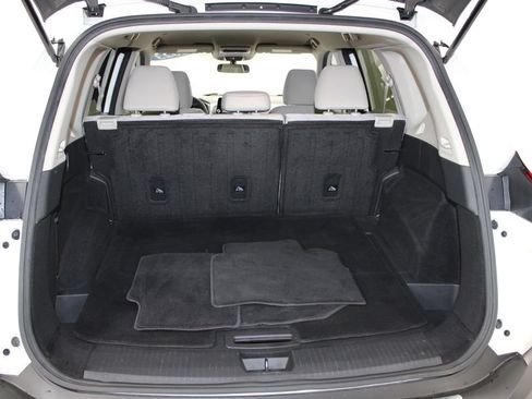 Used 2023 Nissan Rogue SV FWD image 15