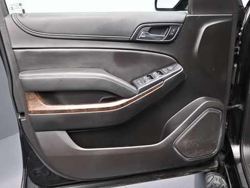 Used 2019 Chevrolet Tahoe LS AWD/4WD image 10