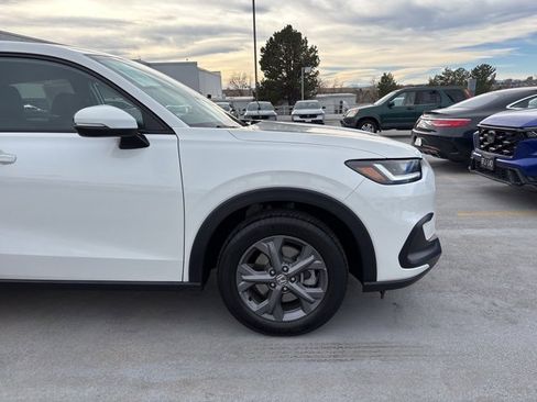 Certified 2026 Honda HR-V LX image 3