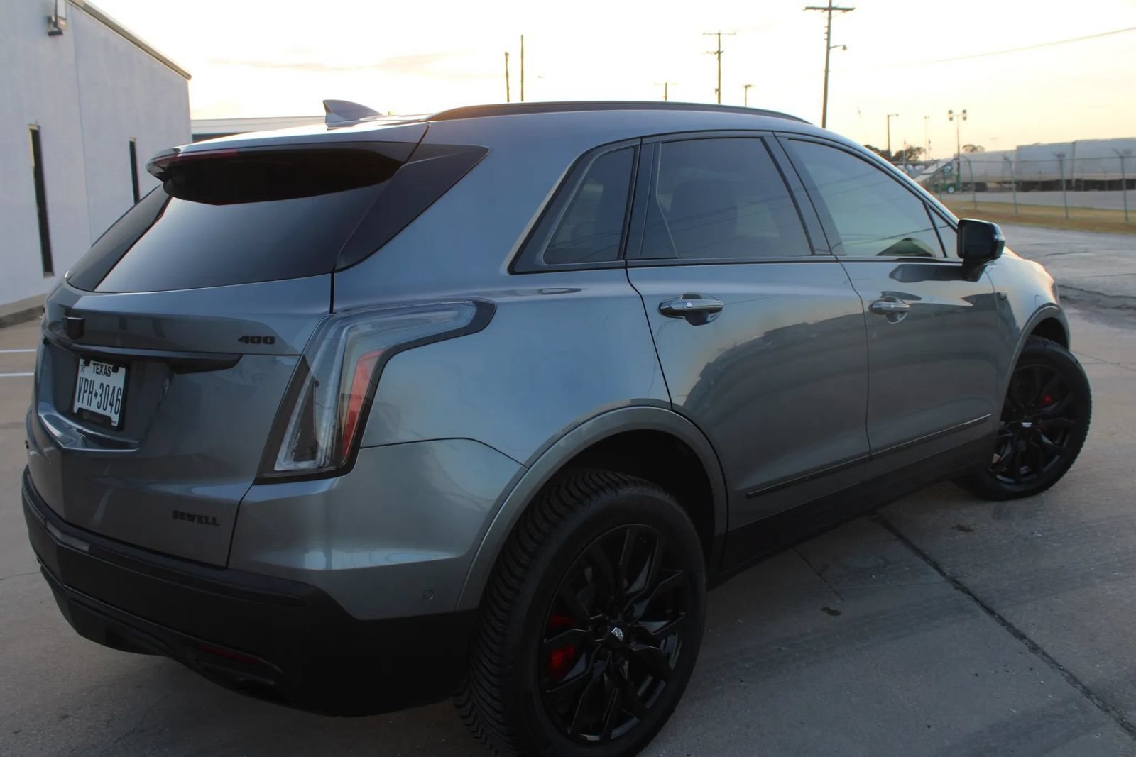 Used 2021 Cadillac XT5 Sportv w/ Platinum Package AWD/4WD image 4