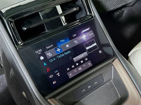 Used 2024 Porsche Panamera 4 image 28