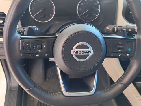 Used 2021 Nissan Rogue SL w/ Premium Package FWD image 19