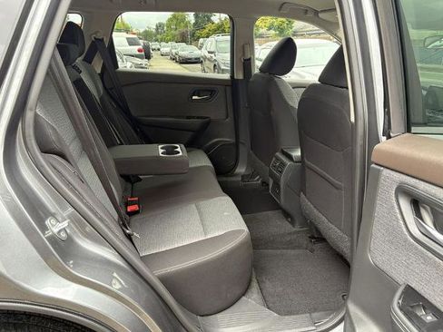 Certified 2023 Nissan Rogue SV image 29