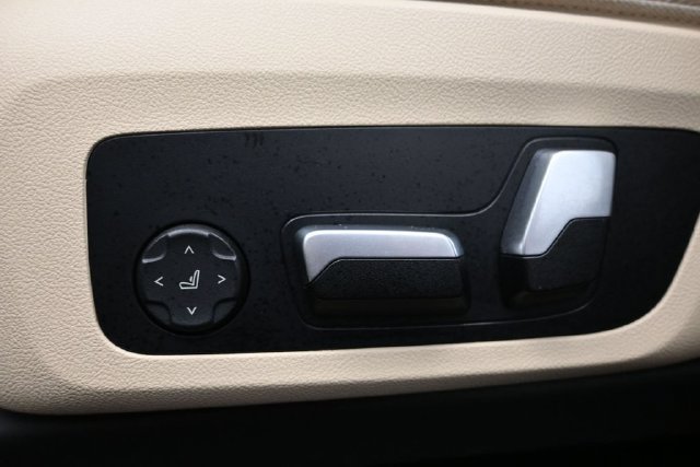 Used 2022 BMW X3 sDrive30i RWD image 8