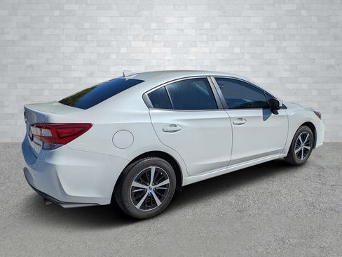 Used 2019 Subaru Impreza 2.0i Premium image 5