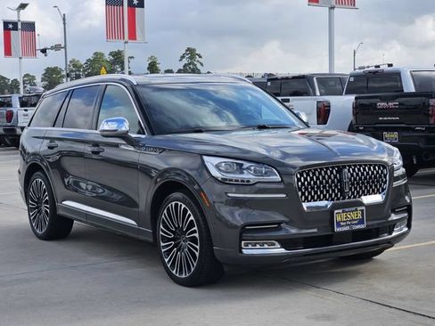 Used 2022 Lincoln Aviator Black Label w/ Dynamic Handling Package AWD/4WD image 3