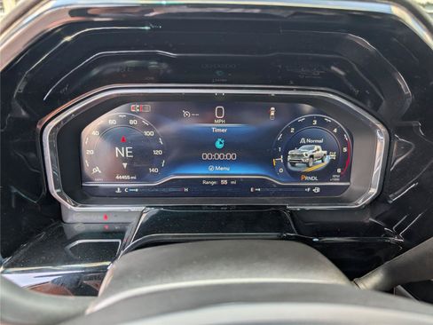 Used 2024 Chevrolet Silverado 2500 LT AWD/4WD image 21