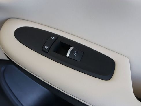 Certified 2020 INFINITI QX50 Luxe w/ Navigation Package image 29