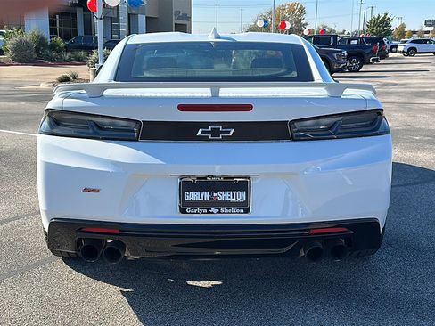 Used 2018 Chevrolet Camaro SS w/ Redline Edition image 7
