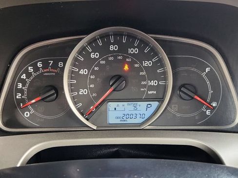 Used 2013 Toyota RAV4 XLE AWD/4WD image 37