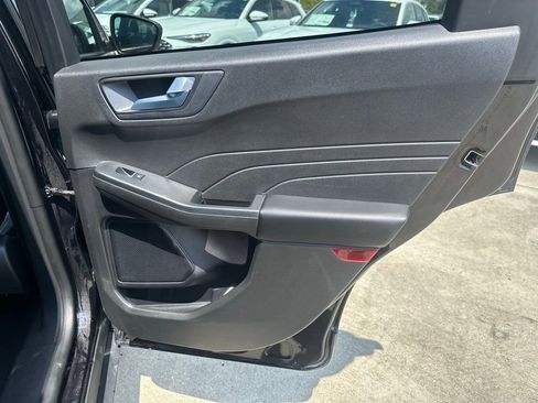 Used 2023 Ford Escape ST-Line image 26