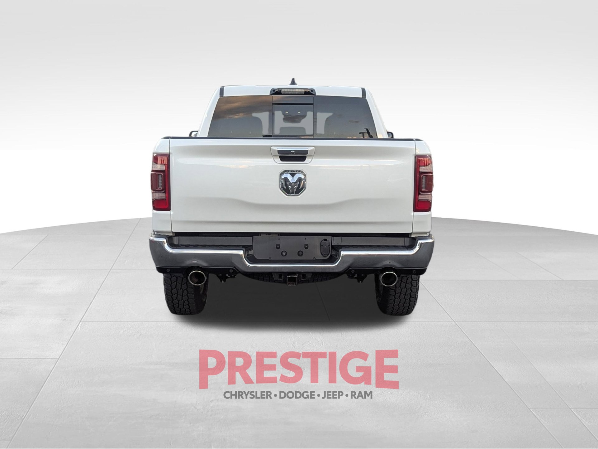 Used 2021 RAM 1500 Laramie w/ Advanced Safety Group AWD/4WD image 10