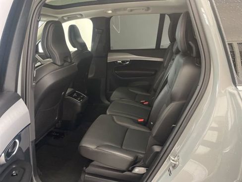 Certified 2025 Volvo XC90 B5 Core image 8