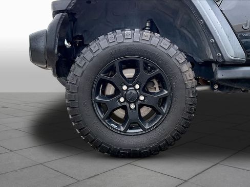 Used 2020 Jeep Wrangler Unlimited Sport AWD/4WD image 9