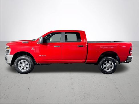 New 2026 RAM 2500 Big Horn AWD/4WD image 9