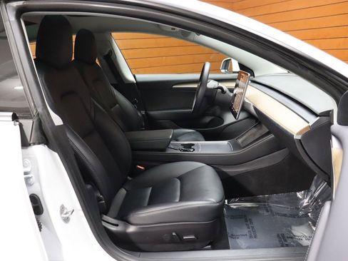 Used 2023 Tesla Model 3 Standard Range RWD image 58